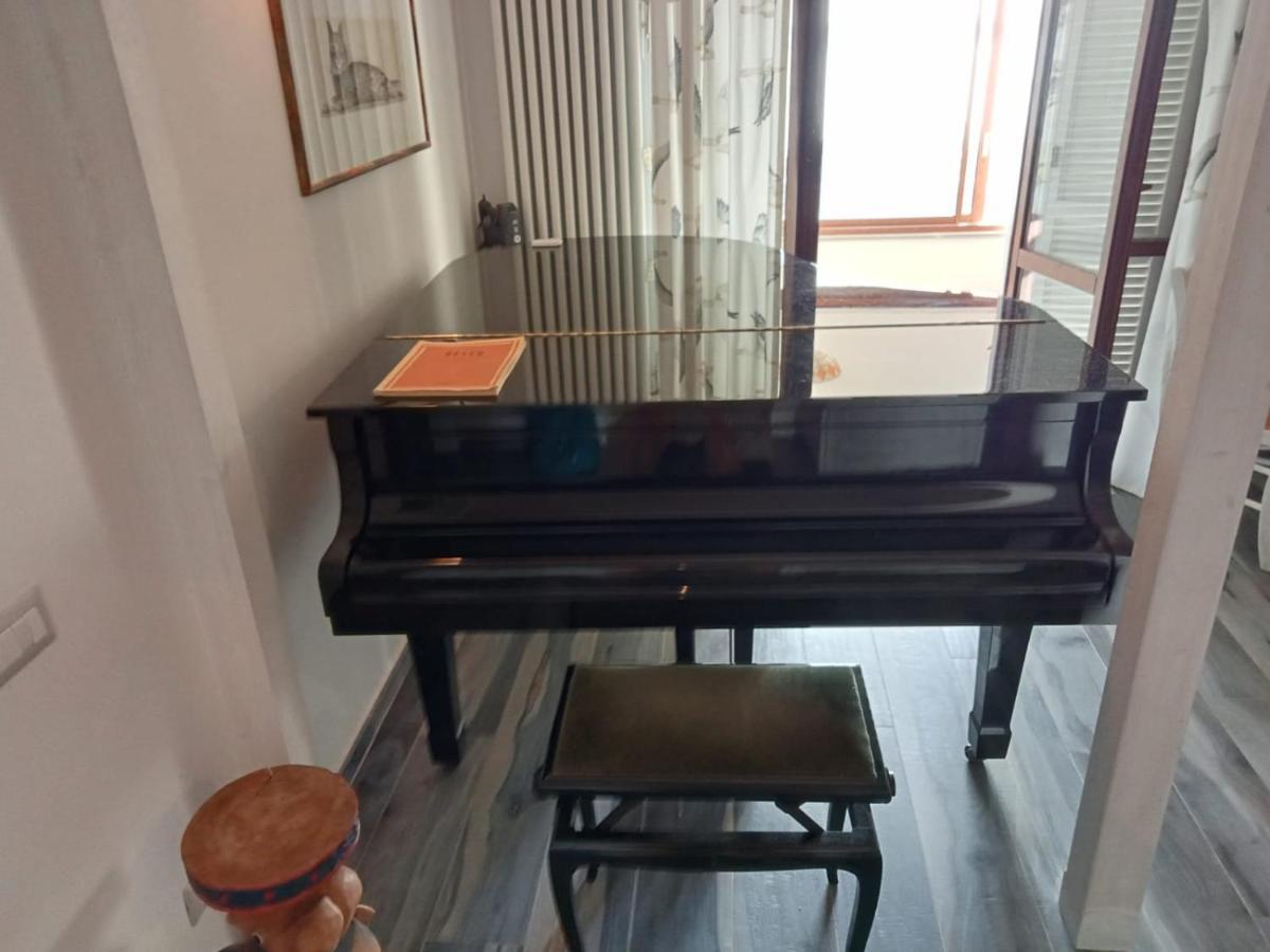 Sguardo Sul Lago 트레비나노로마노 외부 사진